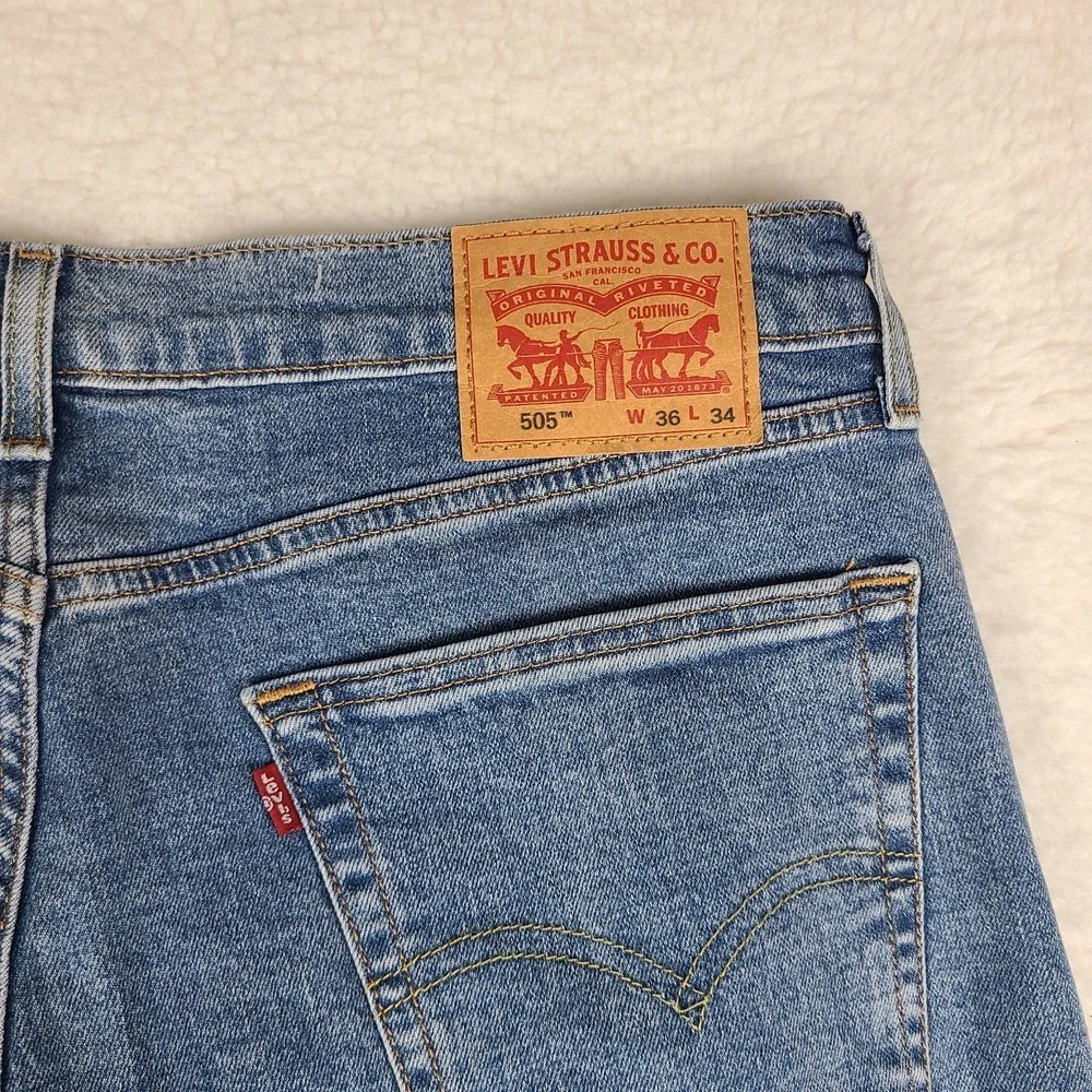 Levi's 505 Jeans‎ Mens 36x34 Blue Straight Leg Waterless Light Wash Denim